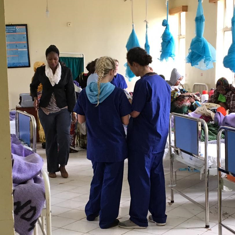 Medical volunteer Tanzania hospital